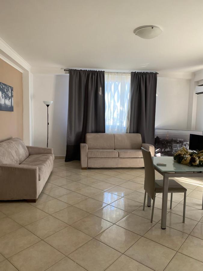Raggio Di Sole Aparthotel San Cesareo Buitenkant foto