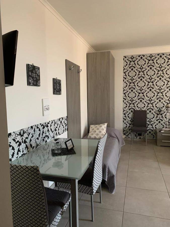 Raggio Di Sole Aparthotel San Cesareo Buitenkant foto